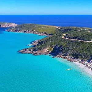 Apartamento Kitnetes - Praia Dos Anjos - - Aluguel Economico Arraial do Cabo