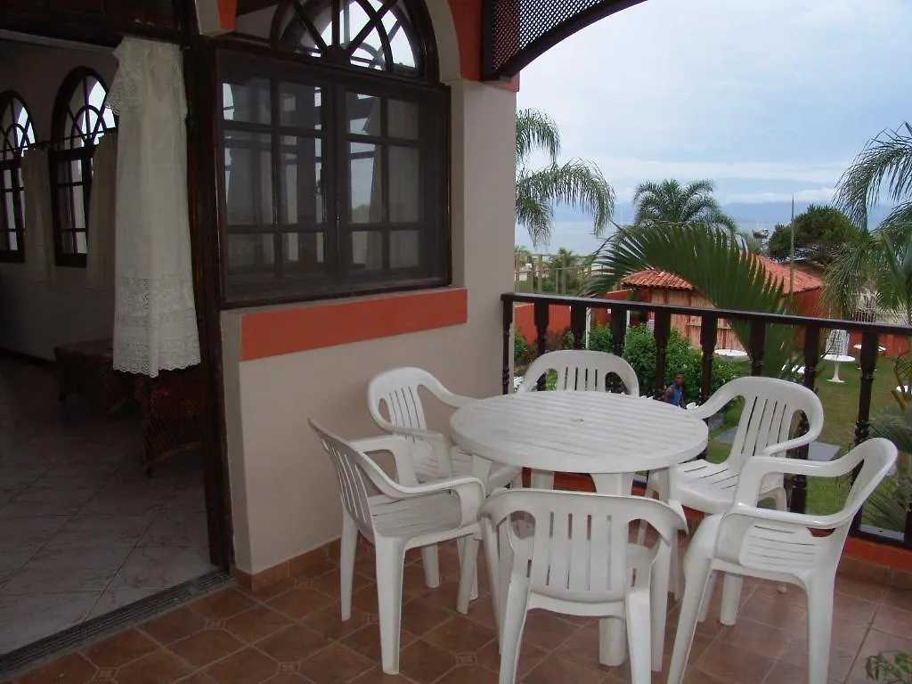 La Alhambra Apart Hotel Florianópolis 2*,